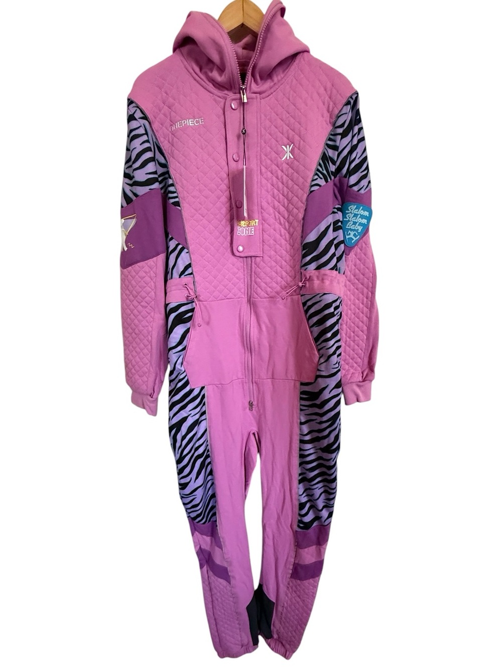 Onepiece NWT Throwback Skiing Jumpsuit Pink Zebra Hooded Onesie Women’s XL